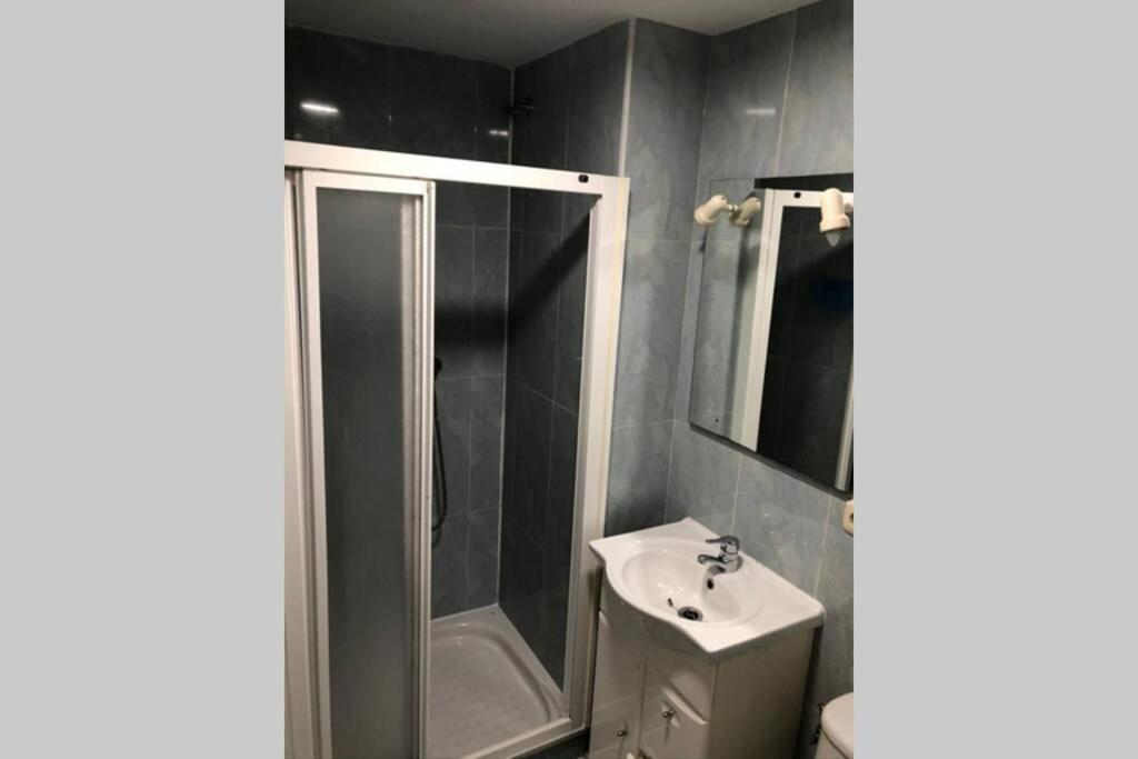 Entrepracinas 2 Apartment Сантяго де Компостела Екстериор снимка
